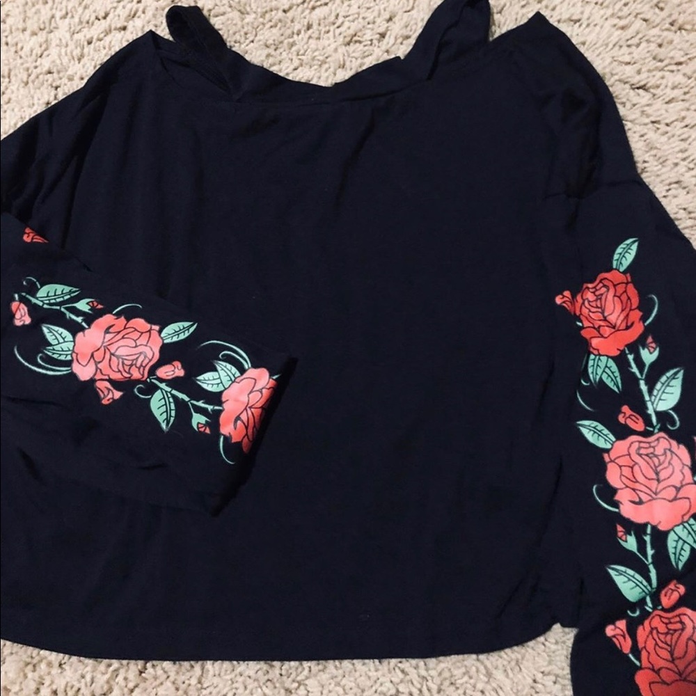 ☆ Rose Tee ☆